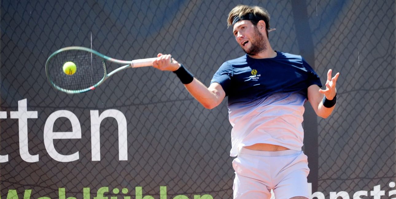 Der Sindelfinger Adrian Köhler verliert zum zweiten Mal in Weil der Stadt ein Finale gegen einen Böblinger. Dieses Mal gegen Aaron Funk.