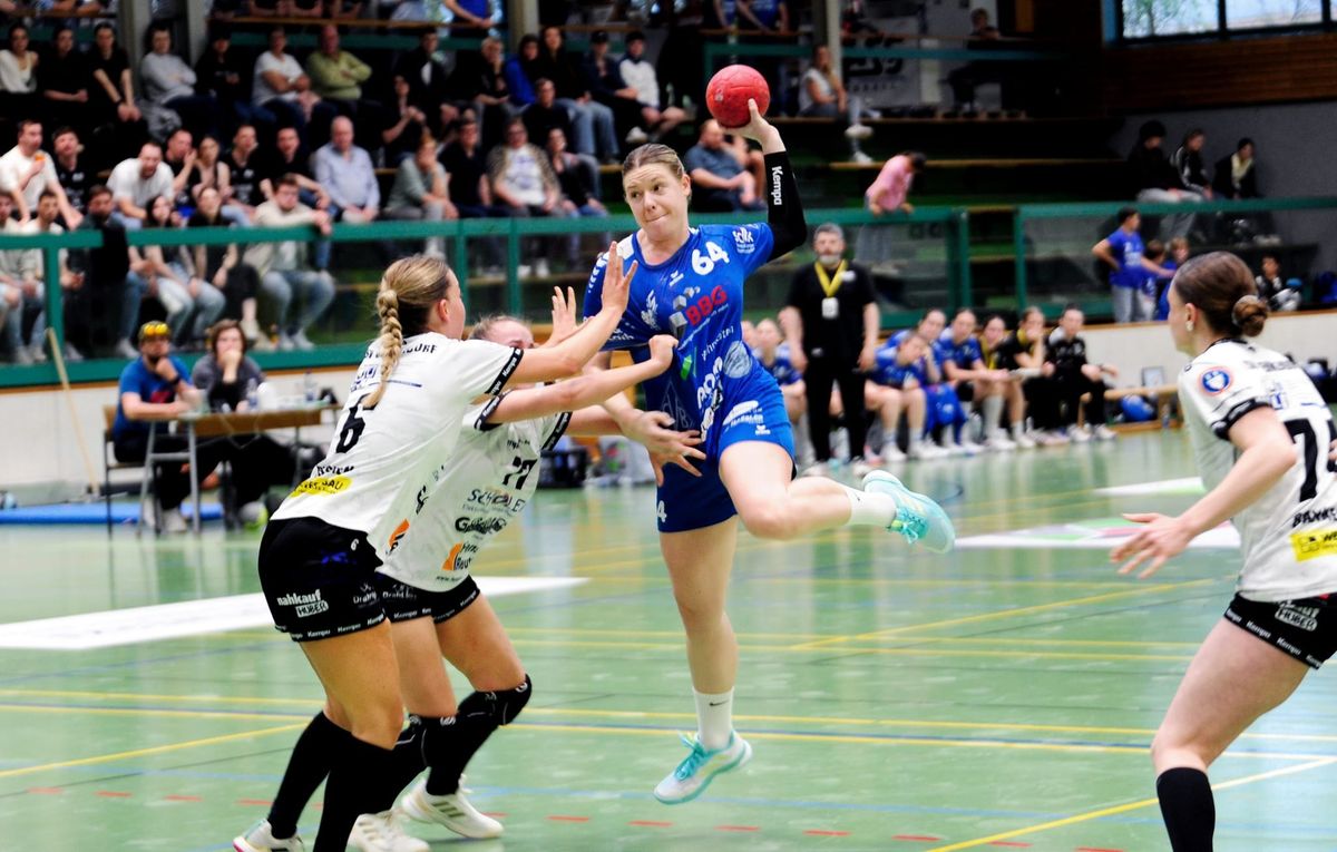Bösi-Frauen siegen im Verfolgerduell