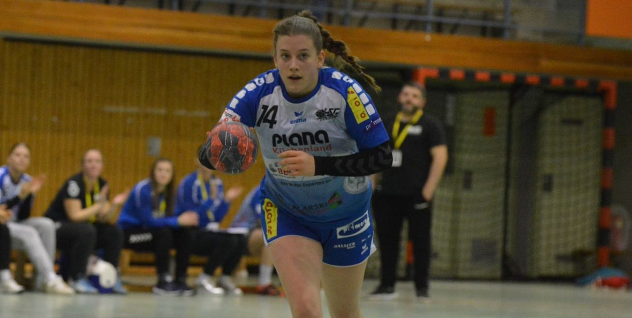 Spielmacherin Lena Münch hat sich eine Mensikusverletzung zugezogen und wird der HSG Böblingen/Sindelfingen ein halbes Jahr nicht zur Verfügung stehen.