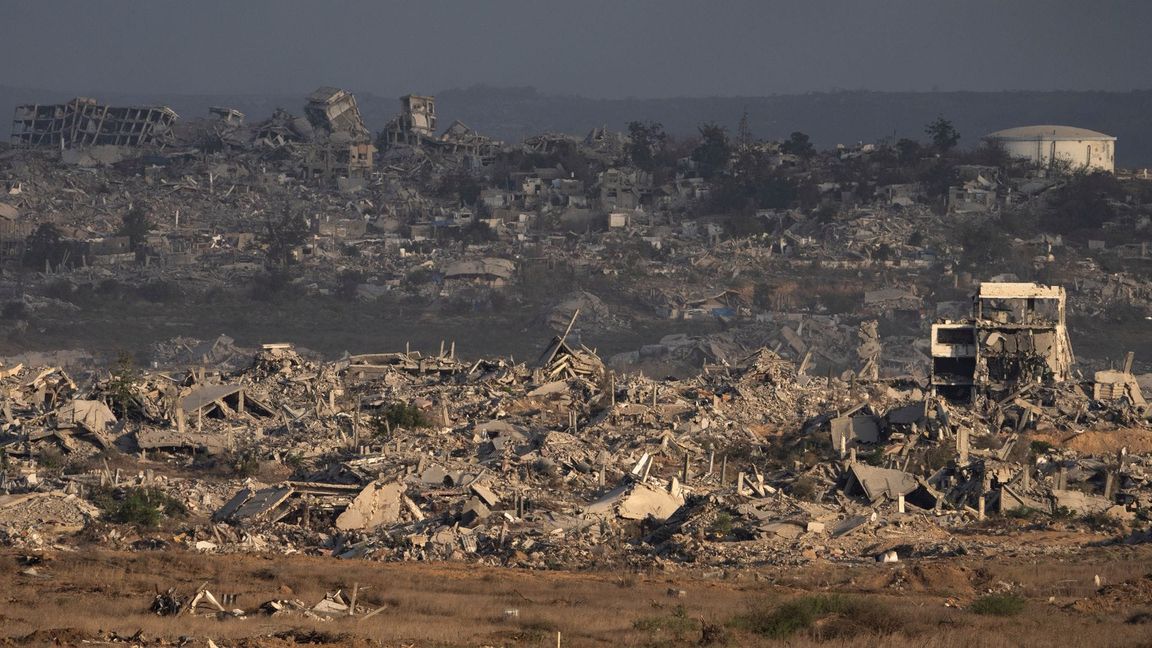 Der Gazastreifen ist durch den Krieg zu weiten Teilen verwüstet. (Archivbild)