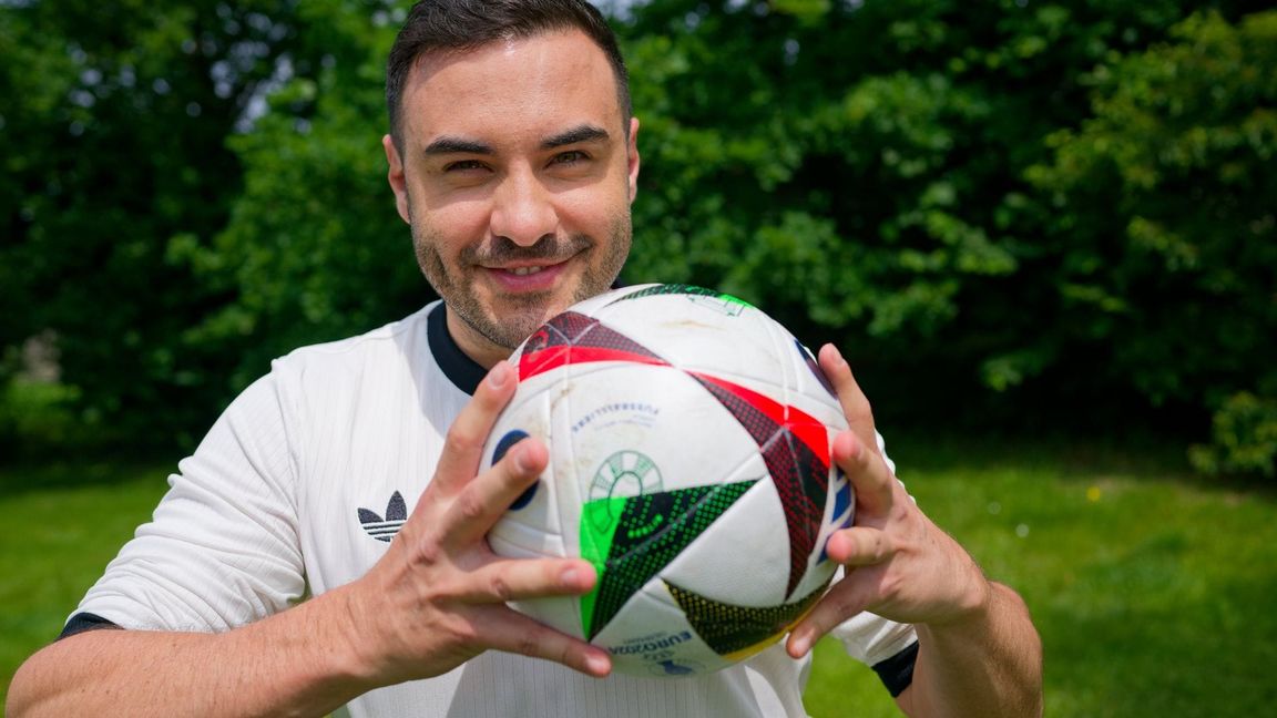 Ganz ohne Fußball geht es aber auch nicht: Lars Steinhöfel unterstützt "tendenziell" den Frauenfußball.