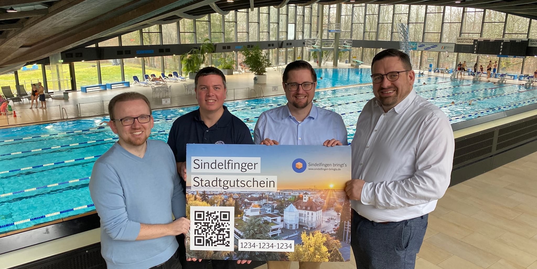 Hanno Kreuter, City-Manager in Sindelfingen, Roland Eckardt, Bäderleiter, Christian Keipert, 
Amtsleiter Sport- und Bäderamt, und Felix Rapp, Geschäftsführer der WSG, im Badezentrum 
Sindelfingen (v.l.n.r.).Bild: WSG