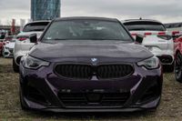 Edle Autos locken am Wochenende die Massen aufs Flugfeld.