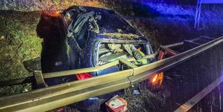 Der  VW Golf musste abgeschleppt werden. 	Bild:  SDMG/Dettenmeyer