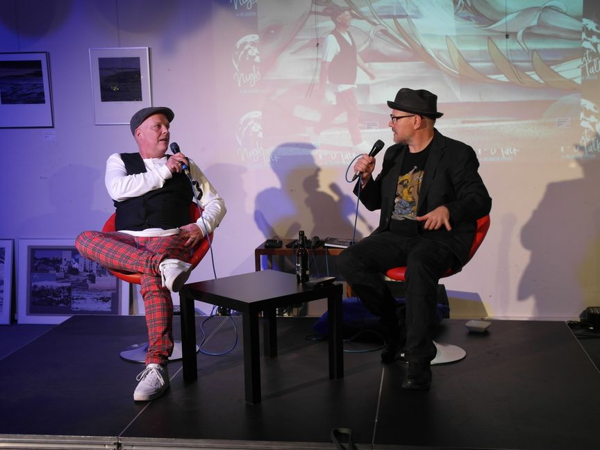 Michael Klink alias Linkmichel war bei Steffen Volkmers Night Talk zu Gast im Blauen Haus.   Bild: Staber