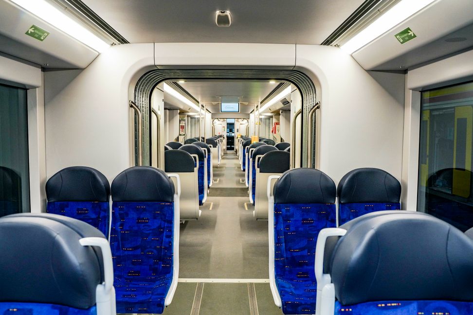 40 Meter lang ist der neue Zug für die Schönbuchbahn, also länger als die bisherigen Züge auf der Strecke. Somit passen mehr Fahrgäste rein. Bild: Dettenmeyer