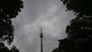 In den kommenden Tagen bleibt es bei einem wenig verlässlichen Mix aus Sonne und Regen. (Symbolbild)