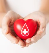 Mit einer Blutspende kann man Leben retten. Blutspenden sind unerlässlich für die Versorgung von Patienten.