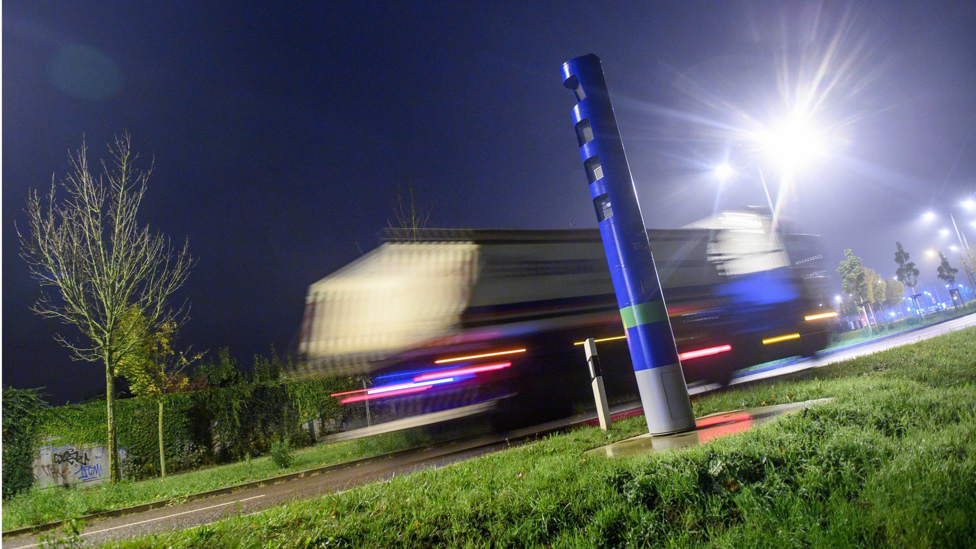 Lastwagenfahrten könnten in Baden-Württemberg auch auf Landesstraßen teurer werden.