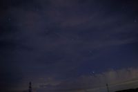 Spannender Blick in den Abendhimmel in der Nacht zum Dienstag.
