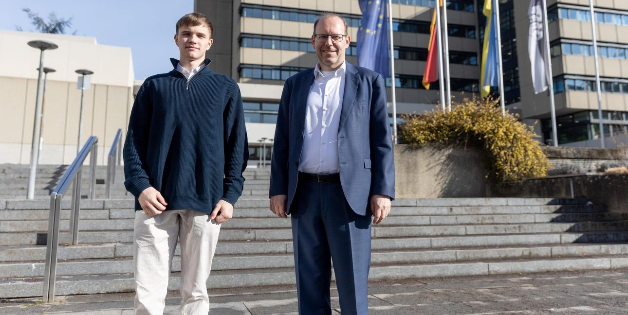 Lukas Mikschy übernahm den Chefsessel von Oberbürgermeister Dr. Bernd Vöhringer.