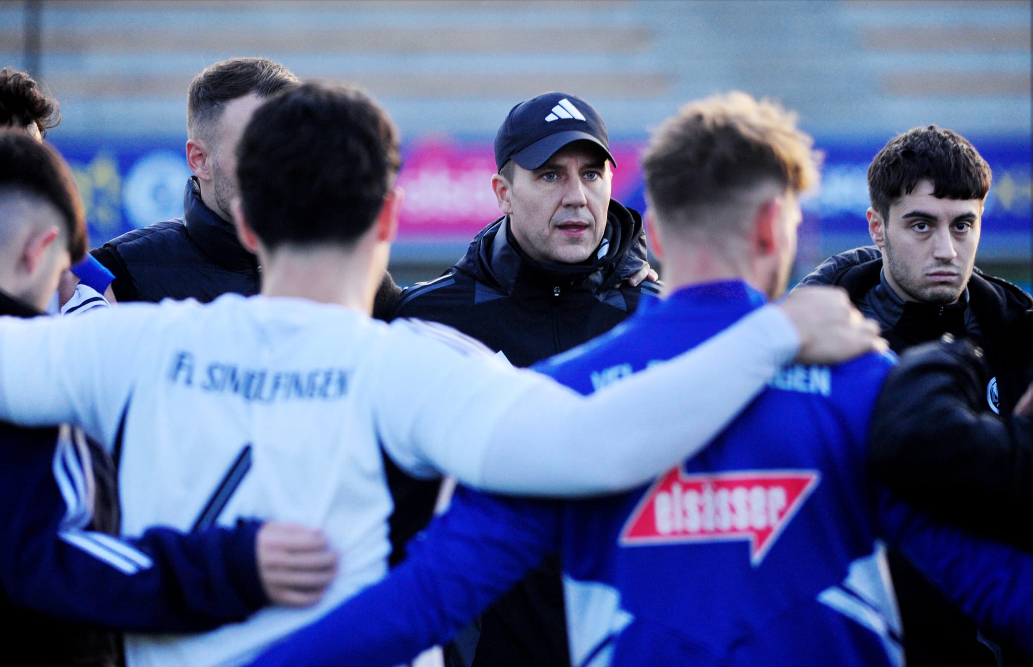 Bei Maik Schütt und dem VfL wird sich schon am Wochenende zeigen, wohin die Reise in der Landesliga geht.Bild: photostampe