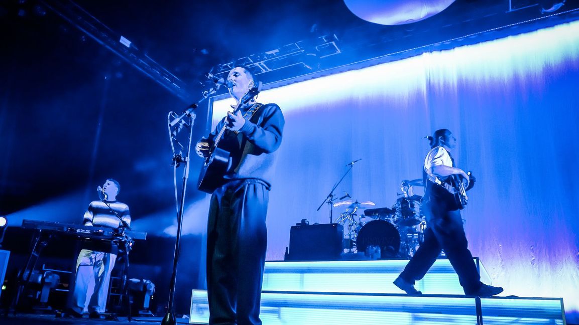 Eindrücke vom Auftritt von Provinz in der Porsche-Arena