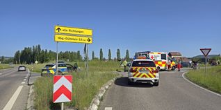 Der Biker musste vom Rettungsdienst am Unfallort reanimiert werden.