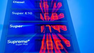 Tanken dürfte teurer werden mit dem steigenden CO2-Preis.