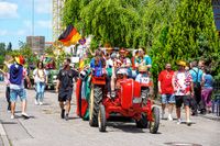 Rund 3500 Besucher wollten sich den Maichinger Rosstag nicht entgehen lassen.