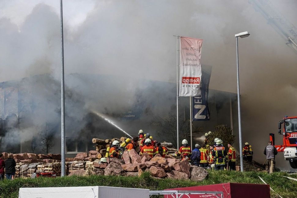 Personen waren kein mehr im Gebäude. Bild: SDMG/Dettenmeyer