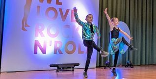 Max Scholz und Linda Ramsl. 11 und 9 Jahre jung, drehen mächtig auf und hoffen auf kräftige Unterstützung.