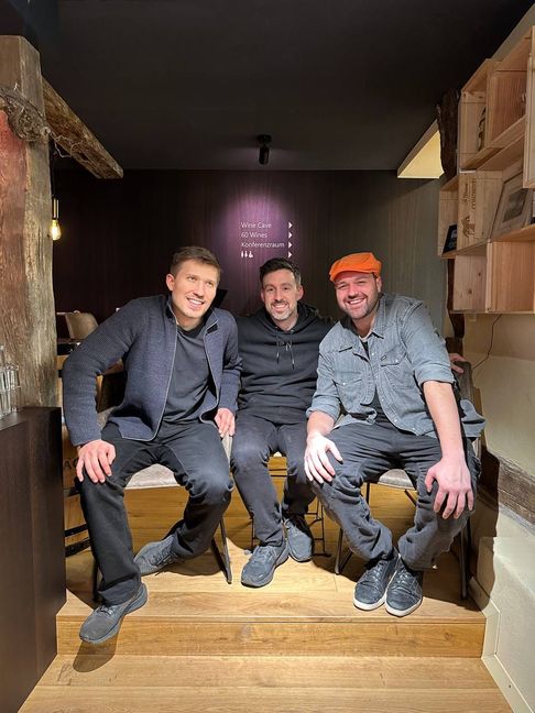 Die Geschäftsführer der SITT Wein GmbH: Christian Dahms, Pablo Dahl und Nicolas Sigloch (von links)