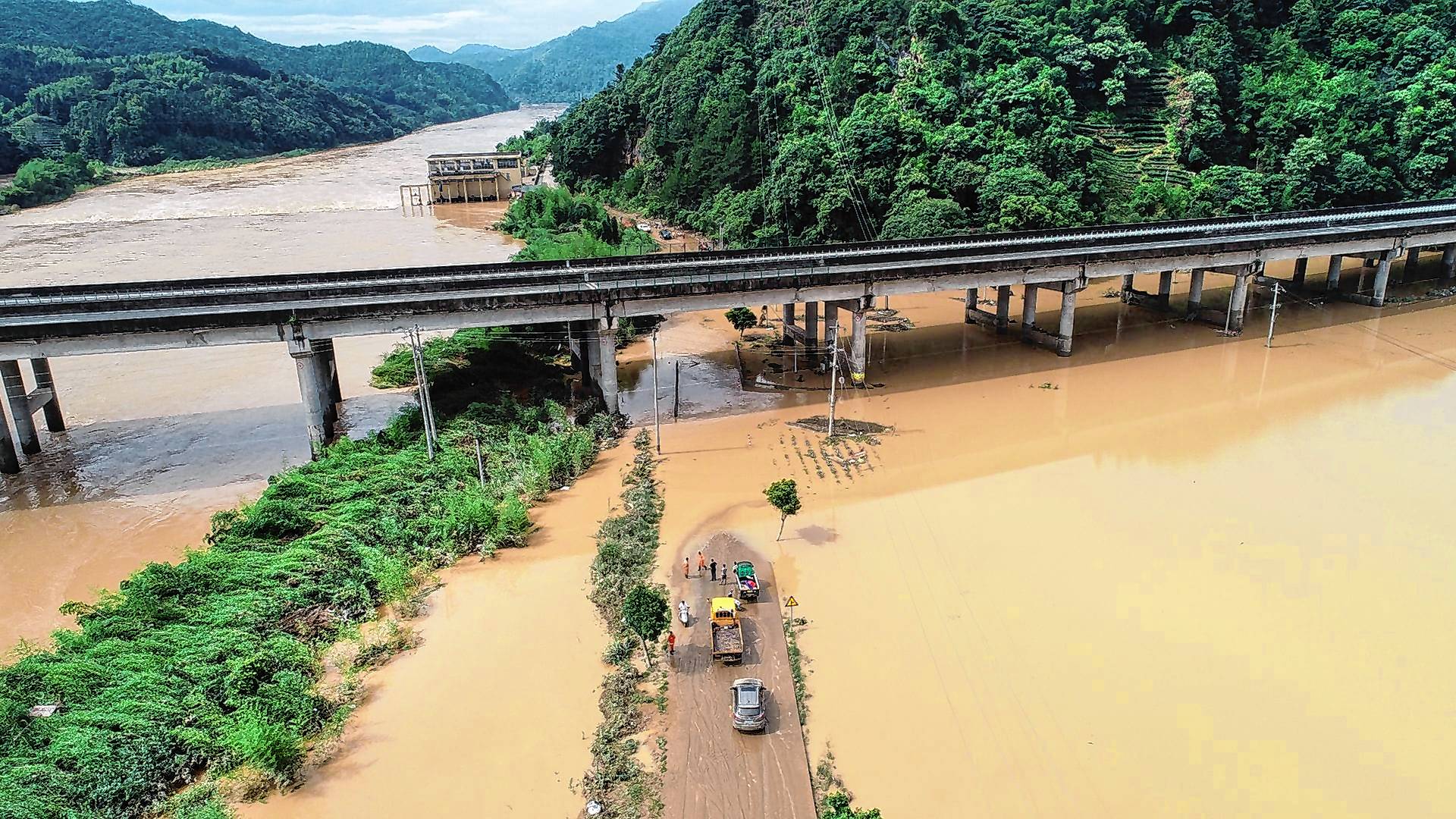 Teile der chinesischen Provinz Fujian stehen unter Wasser.
