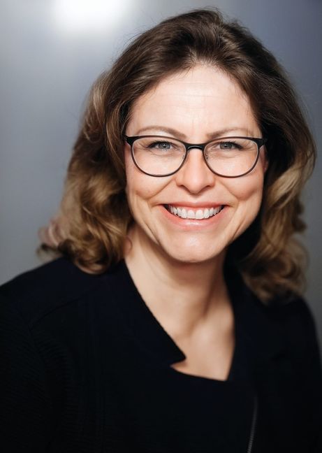 Petra Hahn-Lütjen stimmt in Aidlingen auf das Wunder der Weihnacht ein.