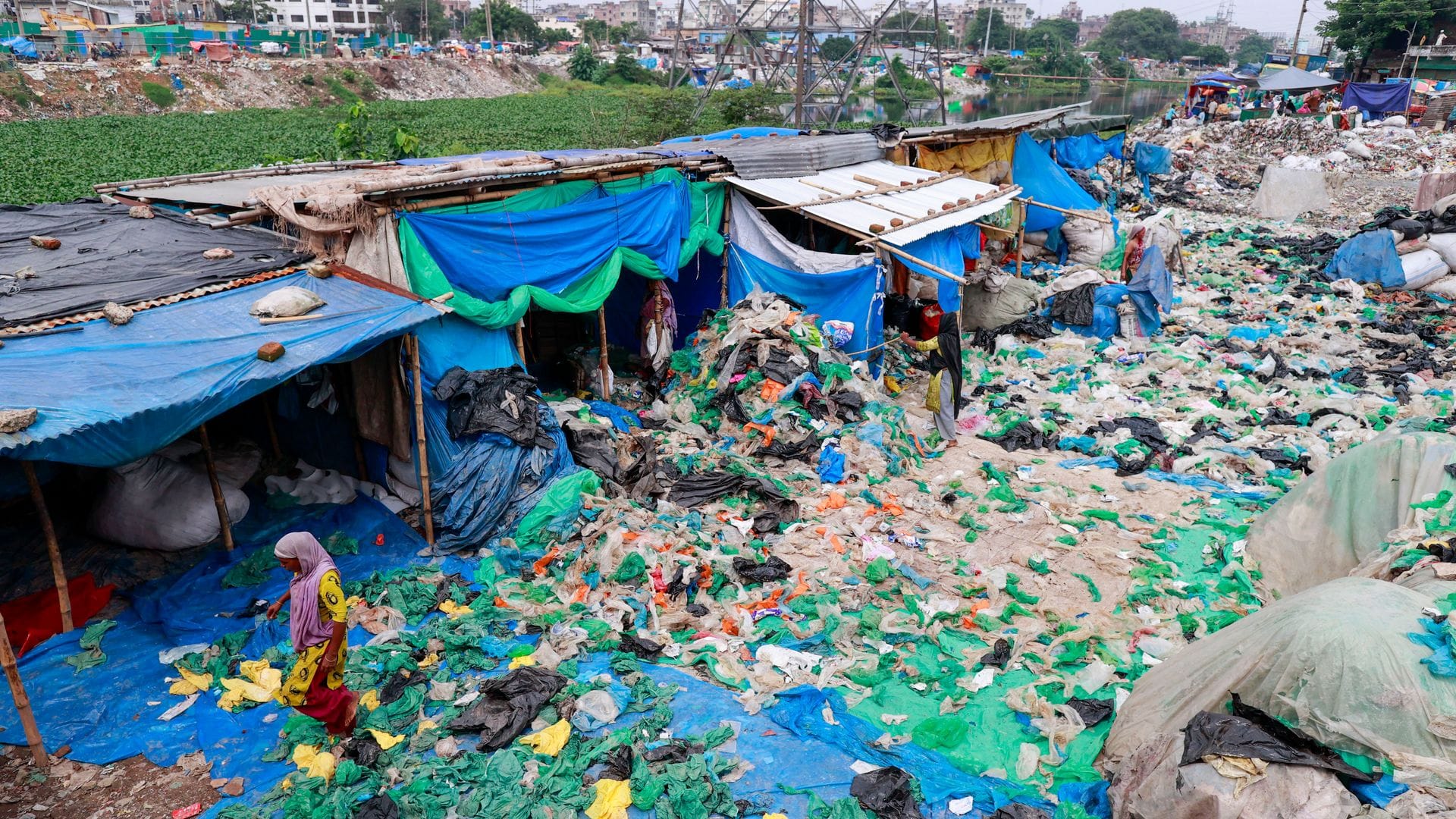 Die wichtigsten gesundheitsschädlichen Auswirkungen des Plastikzyklus sind den Daten zufolge globale Erwärmung und Feinstaub. (Archivbild)