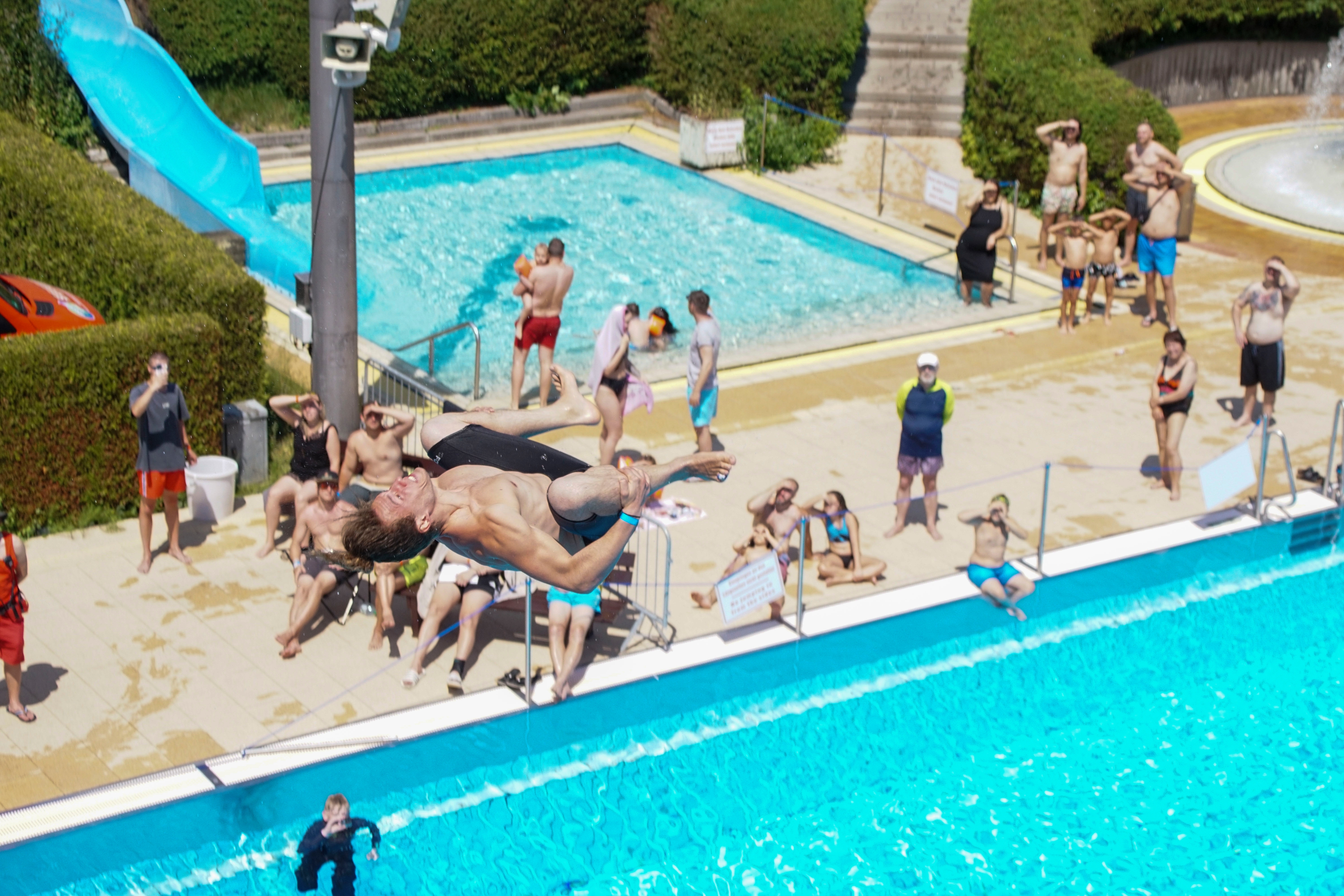 Beim Splashdiving gab es einige Hingucker – und sogar einen Weltrekord.    Bild: Dettenmeyer/A
