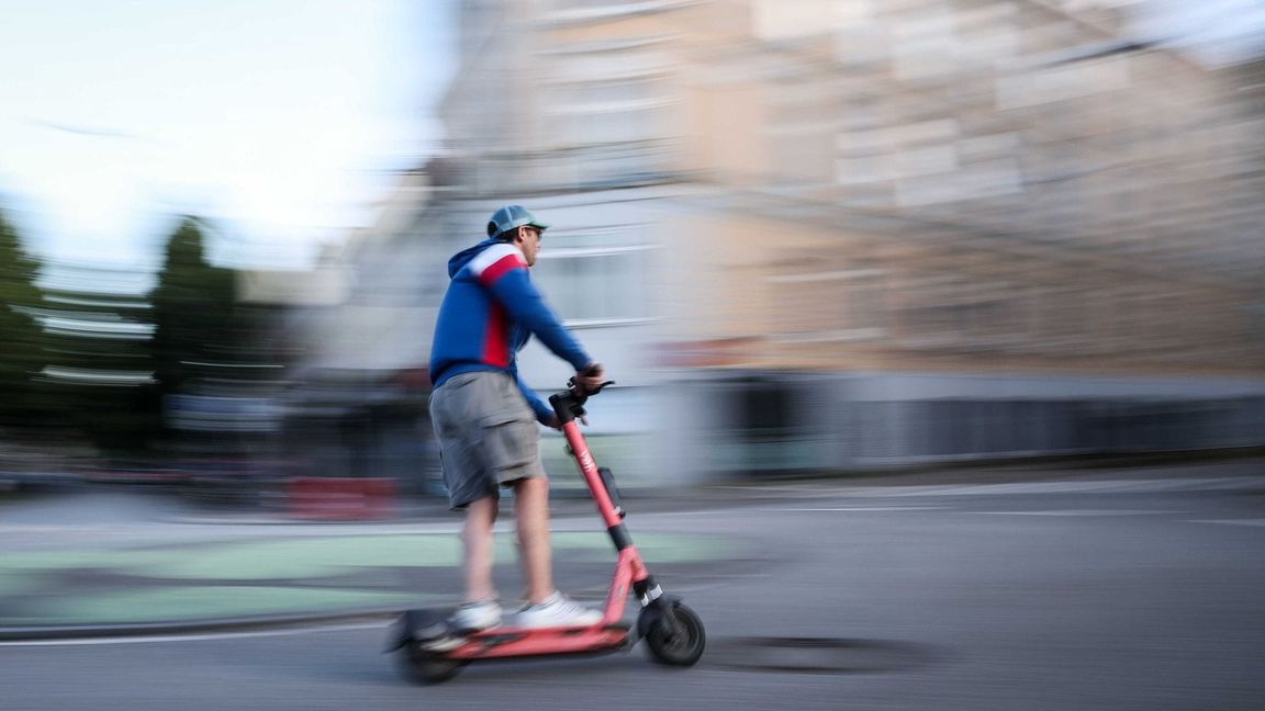 Unfälle mit E-Scootern führen oft zu schweren Verletzungen.