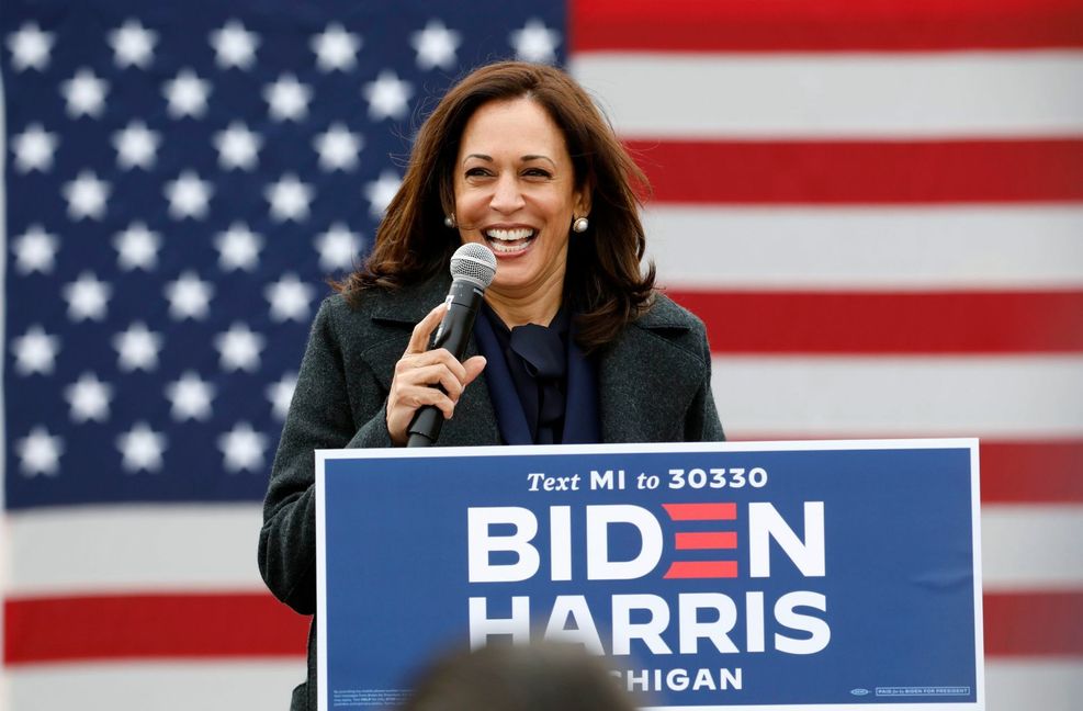 Kamala Harris wird US-Vizepräsidentin. In bestimmten Fällen rückt der Vize nach – zum Beispiel, wenn ein Präsident stirbt oder abdankt. Bild: Foto: AFP/JEFF KOWALSKY