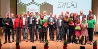 Gemeinsames Gruppenbild im Böblinger Sparkassen-Forum.