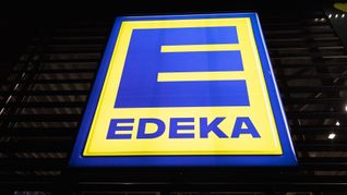 Bei Edeka-Südwest sind rund 46.000 Menschen beschäftigt. (Symbolbild)