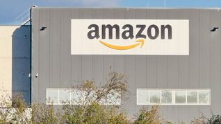 Noch sind viele Frage zum Stellenabbau bei Amazon offen (Symbolbild).