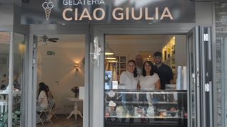 Die Familie Gamuzza betreibt nun die Gelateria „Ciao Giulia“ in der Unteren Vorstadt 19 in Sindelfingen. Bild: Zvizdiç