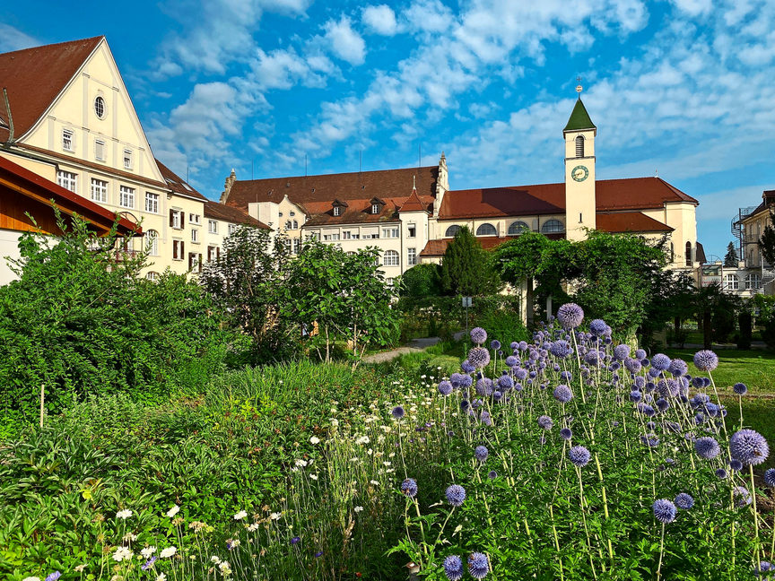 Ein Ort zum Verweilen: der Klostergarten in Gengenbach.