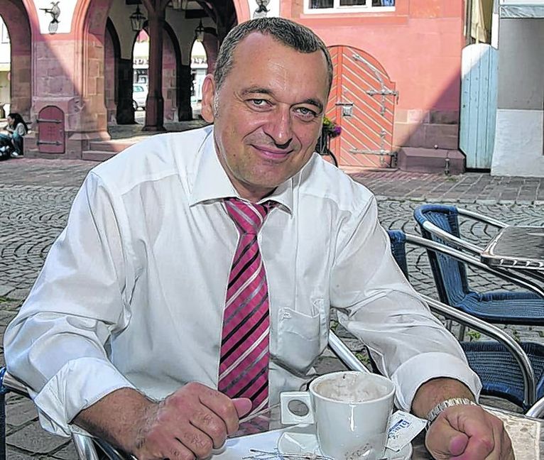 Weil der Stadts Bürgermeister Thilo Schreiber ist in die CDU eingetreten und kandidiert 2019 für den Kreistag.  Bild: z