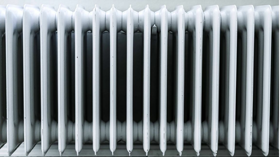 Das Thema Heizen ist im Jahr 2023 kontrovers diskutiert worden. Wie geht es 2024 weiter? Foto: imago/Christian Ohde