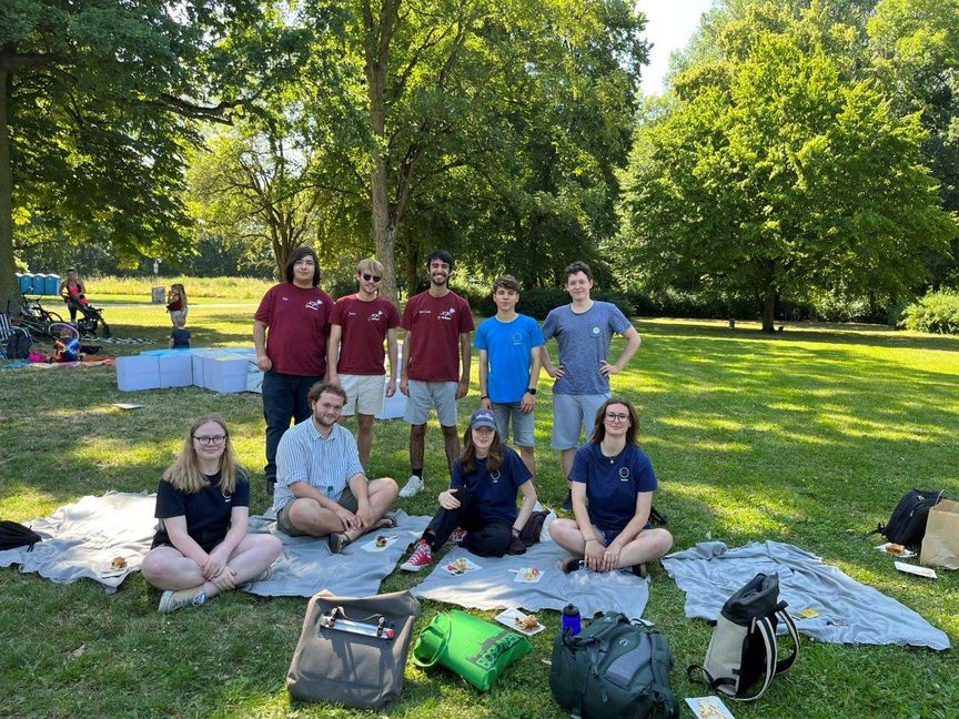 Die Böblinger Jugendlichen und ihre Gatgaber aus Sömmerda. Bild: z