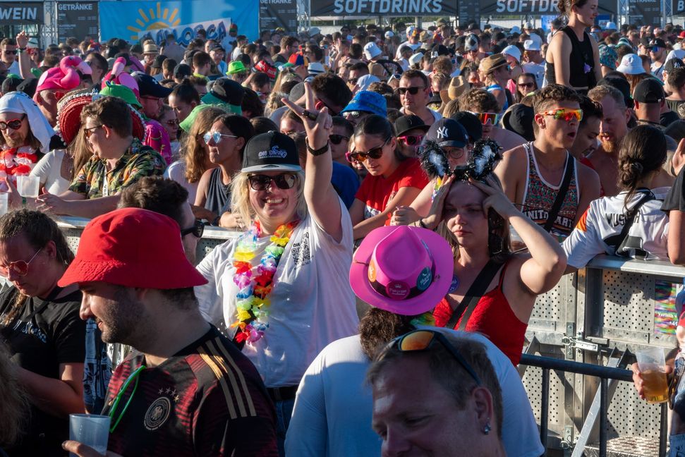Am Samstag wird auf dem Flugfeld-Festplatz wieder ausgelassen gefeiert.