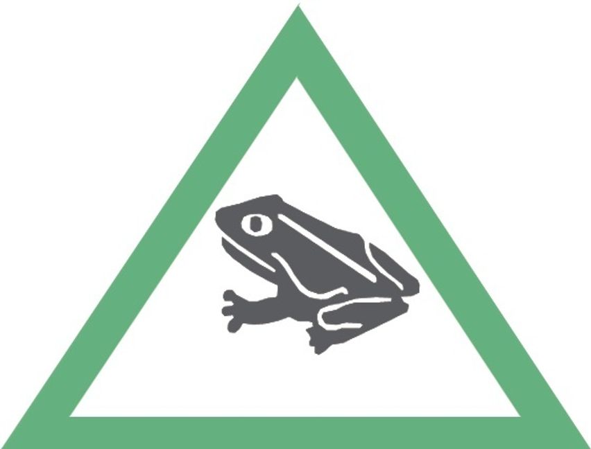 Mit diesem Schild wird vor die Krötenwanderung gewarnt.