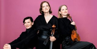 Das Boulanger-Trio: Drei Frauen musizieren Kompositionen aus vier Jahrhunderten, geschrieben von fünf Komponistinnen.