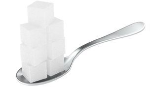 Für eine gute Ernährung empfiehlt die Weltgesundheitsorganisation (WHO) Menschen mit gesundem Körpergewicht täglich nicht mehr als 50 Gramm des sogenannten freien Zuckers, idealerweise sogar weniger als 25 Gramm (sechs Teelöffel).