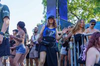 Tausende Besucher feierten beim WET Open Air im Sindelfinger Badezentrum.