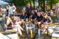Tausende Besucher feierten beim WET Open Air im Sindelfinger Badezentrum.