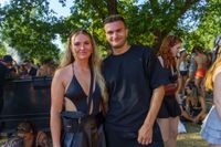 Tausende Besucher feierten beim WET Open Air im Sindelfinger Badezentrum.