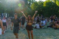Tausende Besucher feierten beim WET Open Air im Sindelfinger Badezentrum.