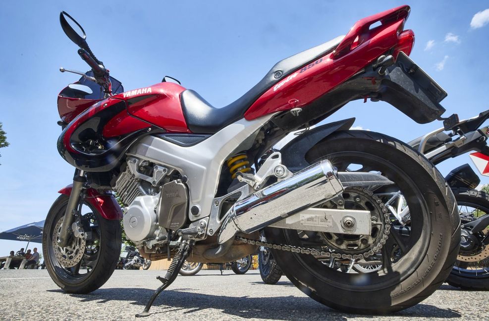 Schönheit: eine Yamaha TDM 850