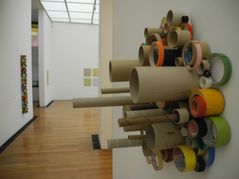 Wo ist oben, wo ist unten, wo ist die Wand? Das Waldenbucher Museum Ritter zeigt ab heute Arbeiten von Beat Zoderer.