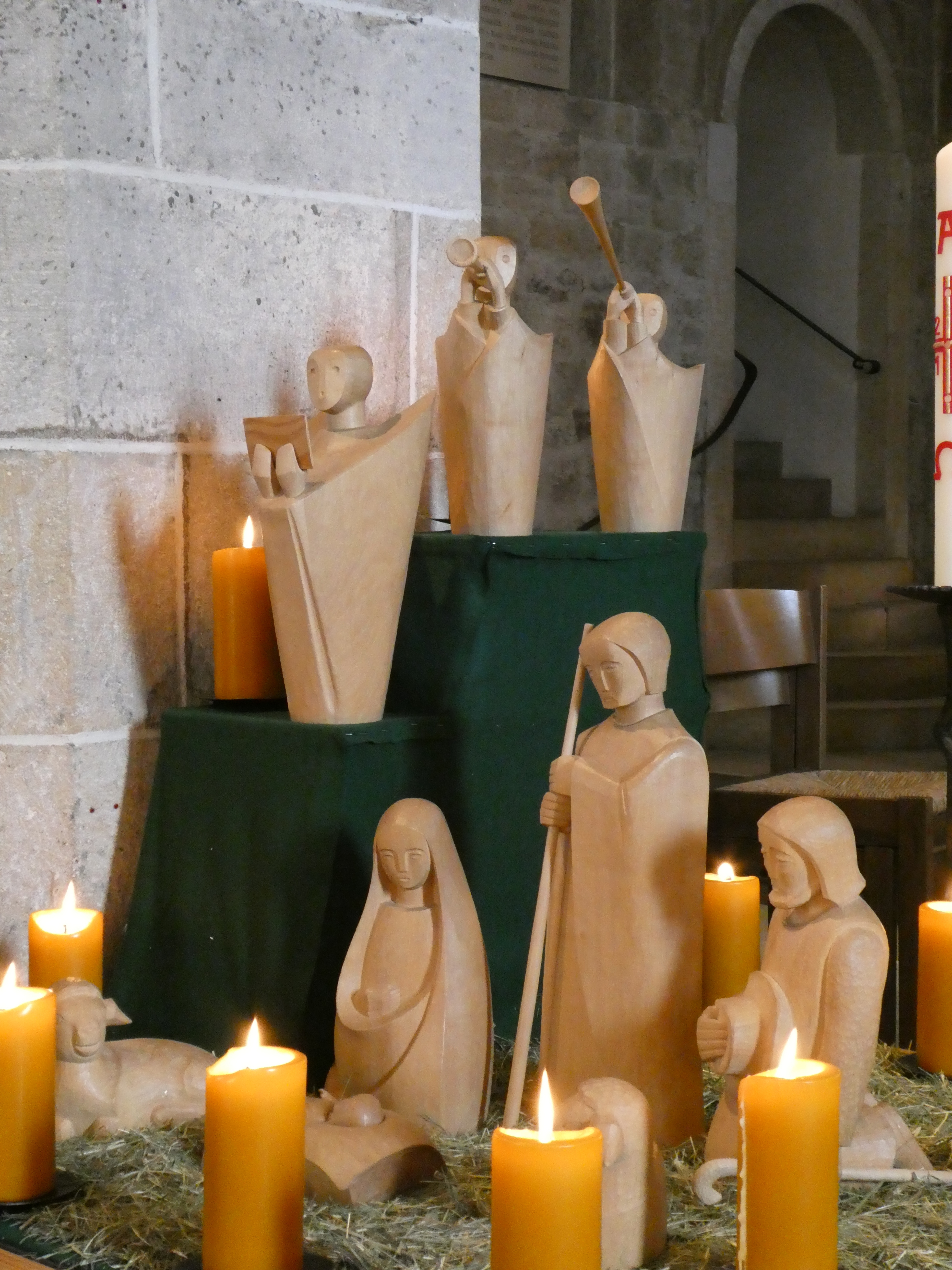 Krippenfiguren in der Sindelfinger Martinskirche. Bild: z