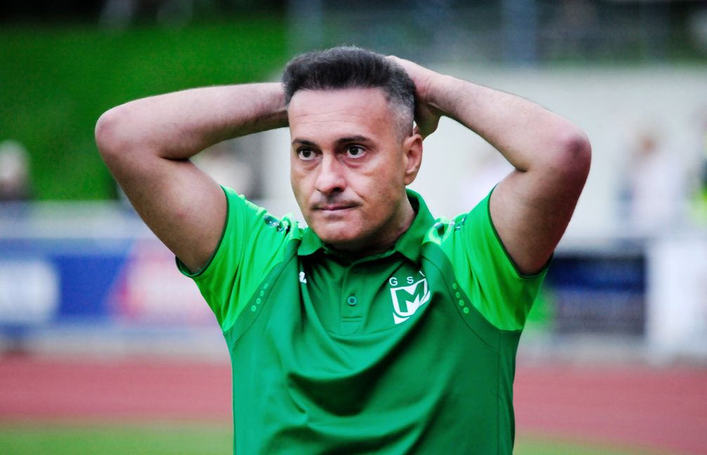 Kein Grund zum Verzweifeln: Giuseppe Vella und der GSV Maichingen müssen sich noch eine Weile gedulden.       Bild: Photostampe