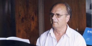 Pfarrer und Komponist: Rolf Kartmann.